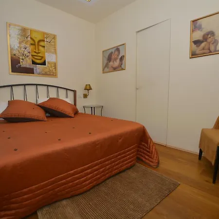 Shanti Villa